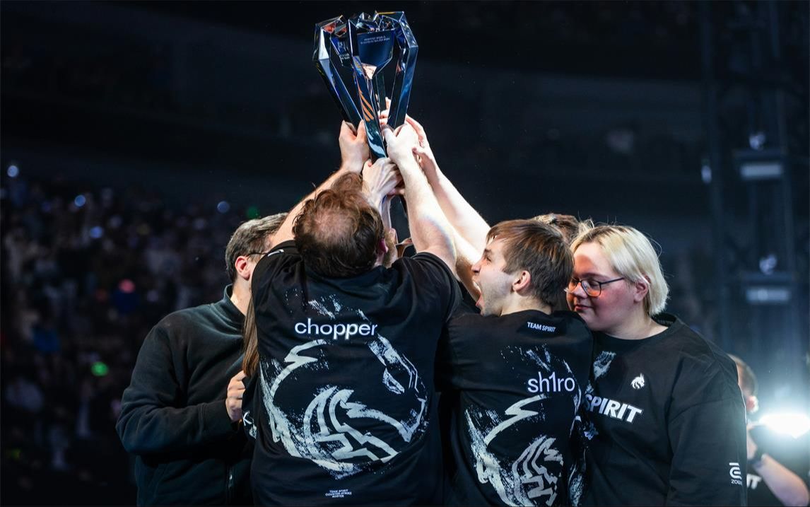 传闻：dev1ce即将加入 100 Thieves