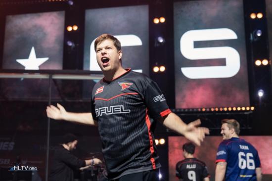 IEM科隆2024：枪男集结，火力盛宴 Liquid淘汰coL